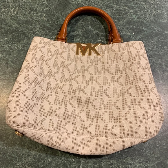 Michael Kors Handbags - Michael Kors Purse / Bag